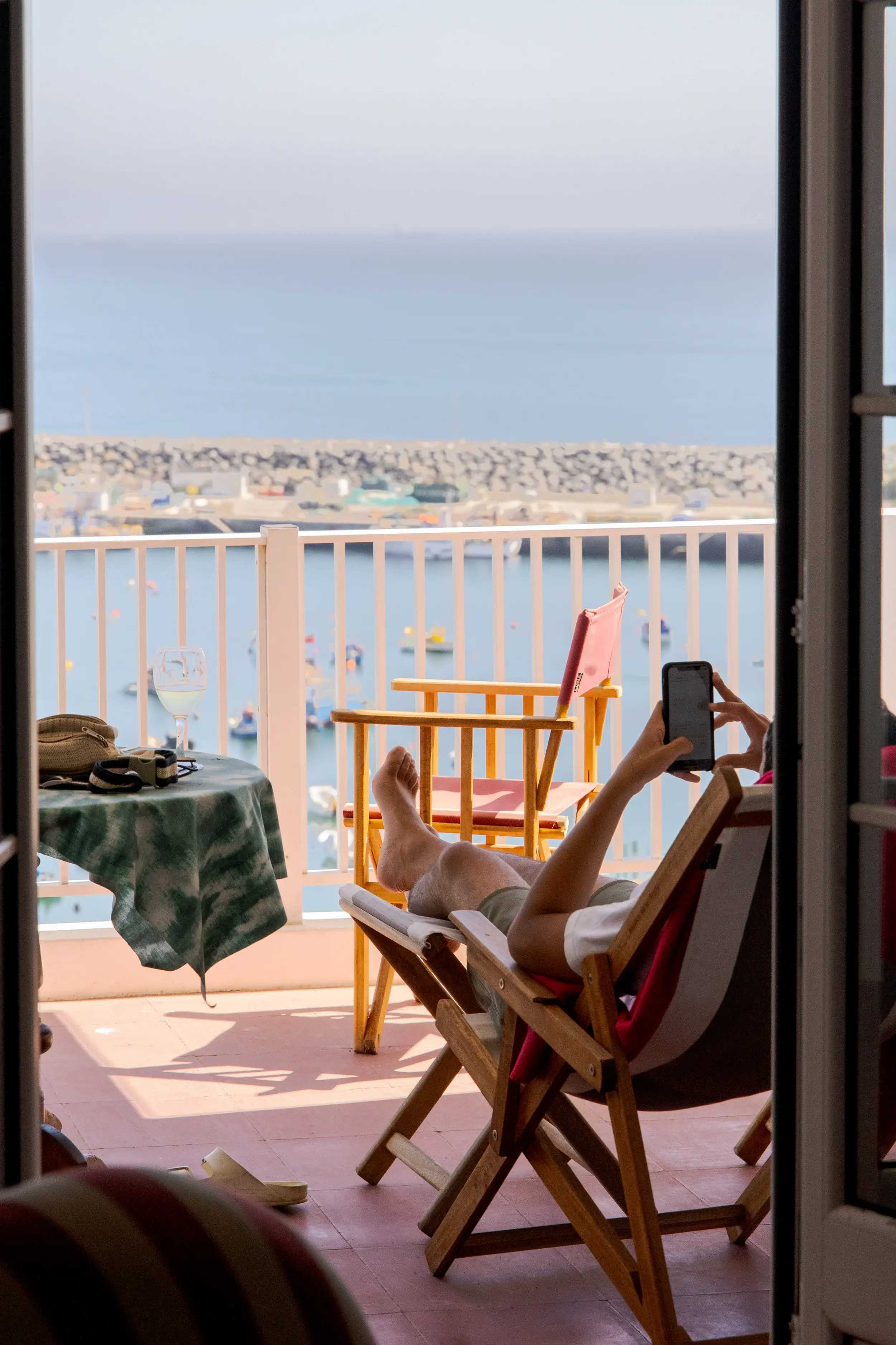The balcony at Manas Slowliving is perfect to rest and relax