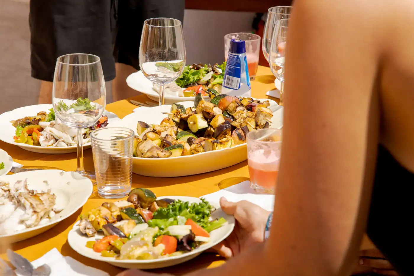 Wine and local produce at Manas Slowliving food retreat